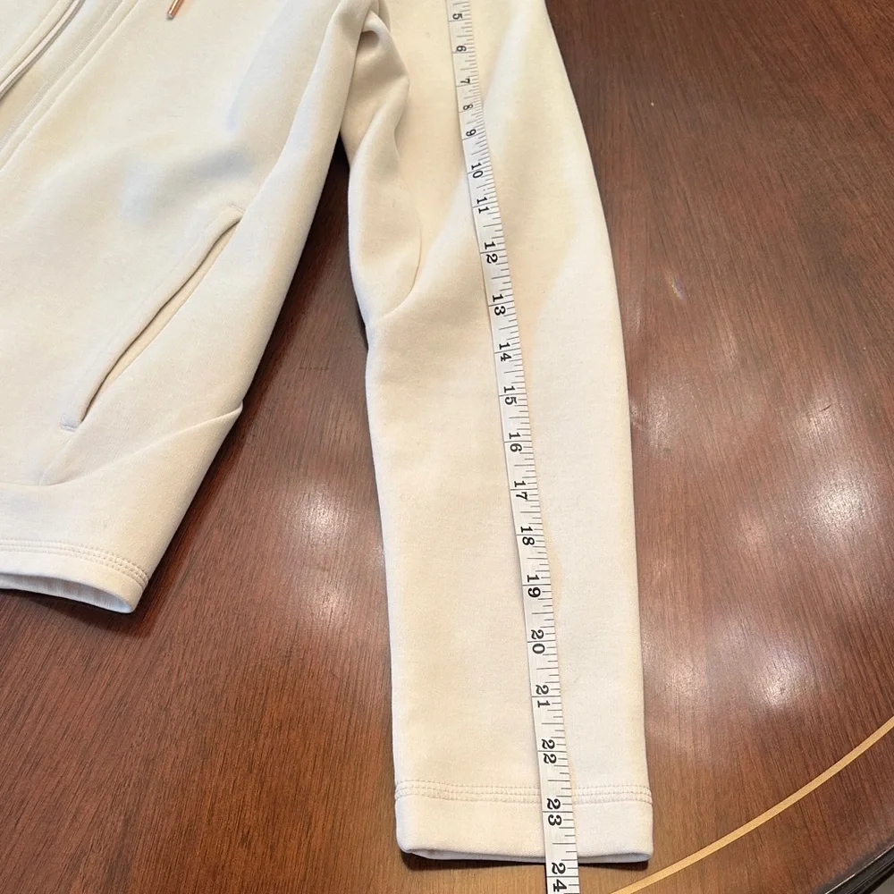 PUMA Cream Zip-Up Hoodie • Cozy Athletic Style • Women’s Size Small - Picture 6 of 11